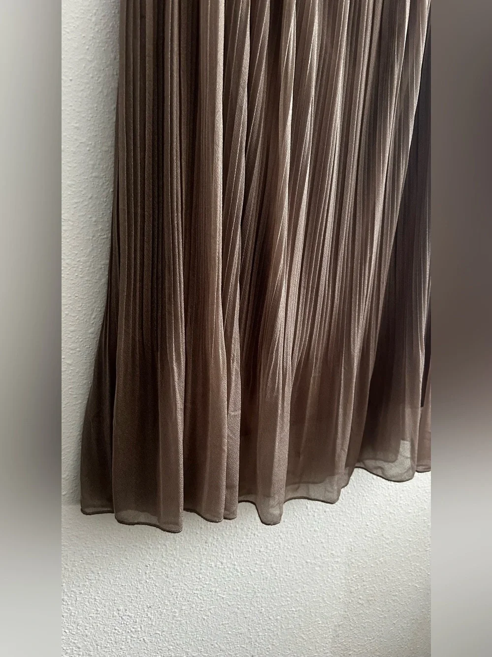 Pleated Maxi Skirt with Studded Waistband